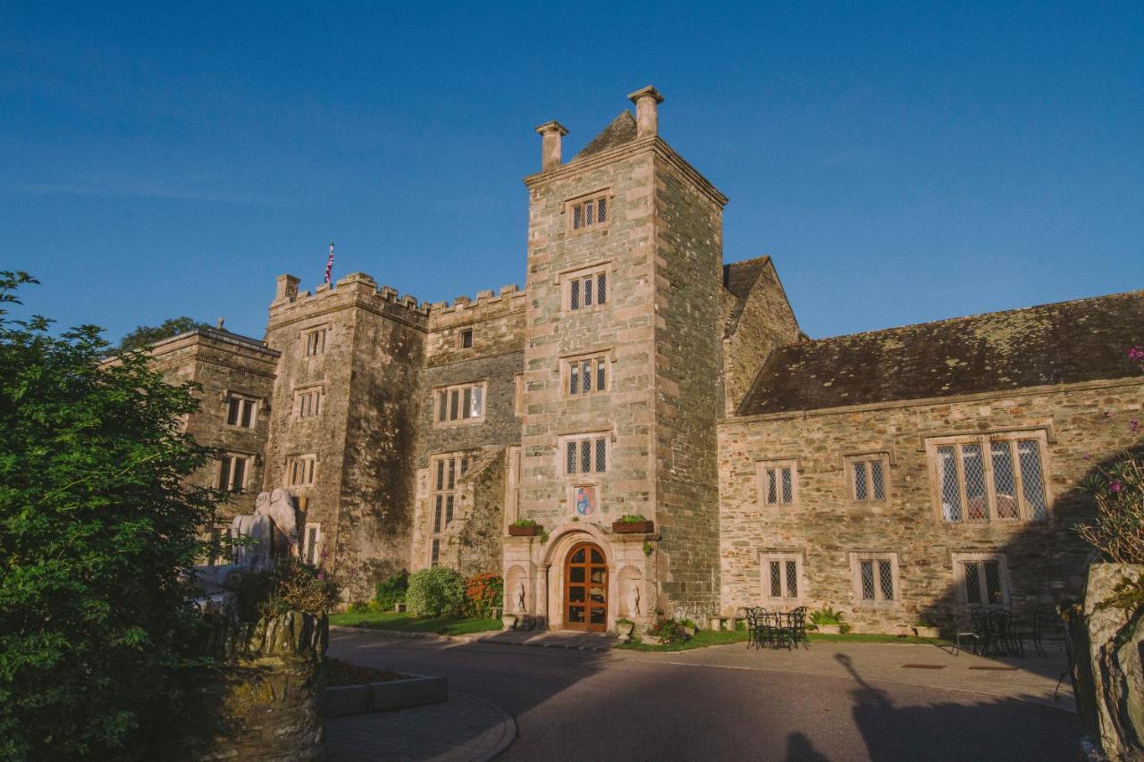 Boringdon Hall Hotel And Spa Plymouth Extérieur photo The main entrance to the hotel